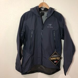 NWT Arc’teryx Alpha SL Hybrid Jacket, Men’s Large, Color: Nighthawk